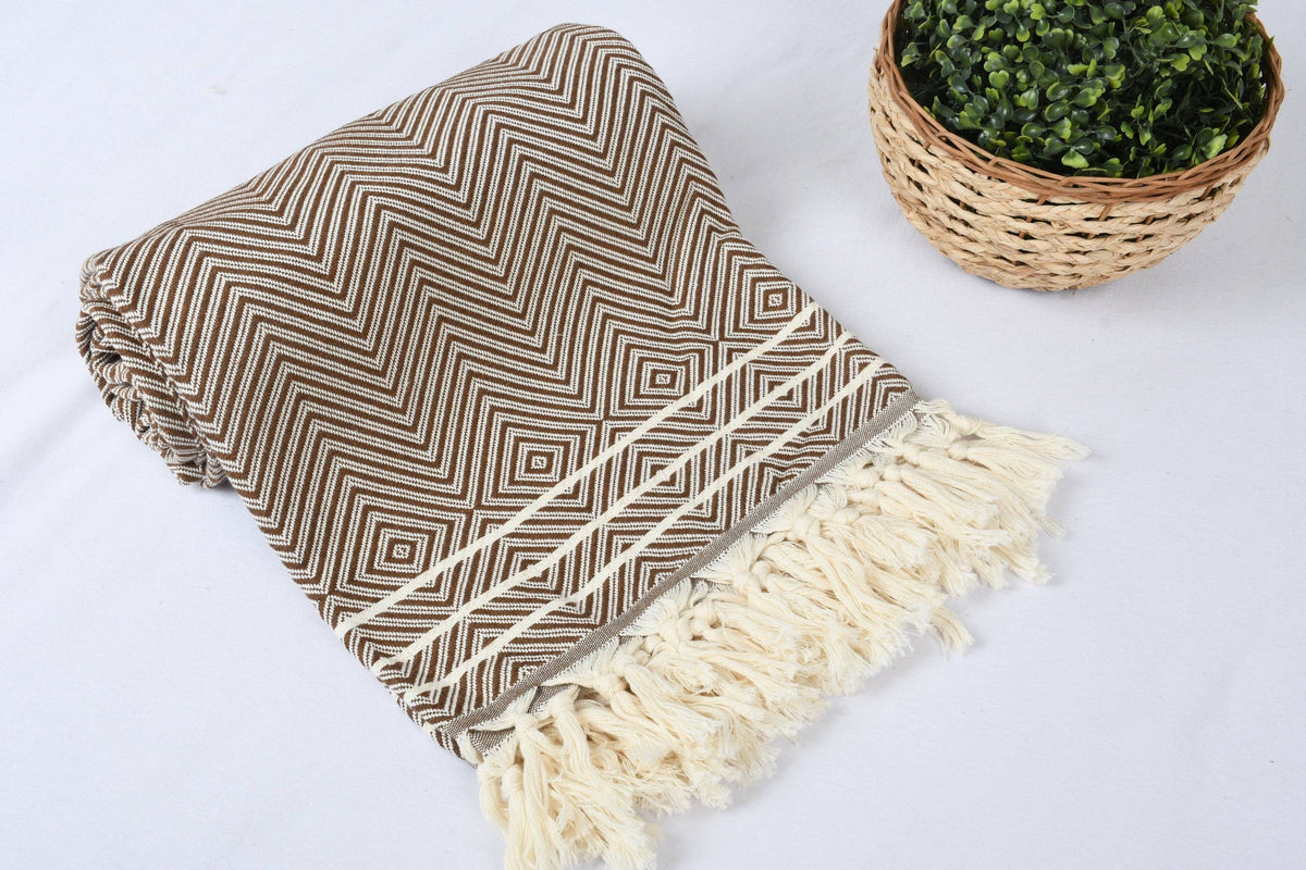 Wholesale Blankets, Cozy Diamond Blanket