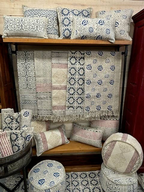 Cotton Canvas Throw Rug (2' x 3' & 3' x 5')