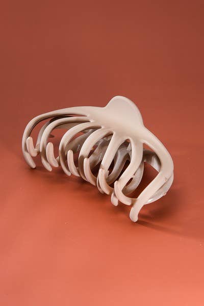 OVER SIZED SLICKED BACK HAIR CLAW CLIPS | 40H429