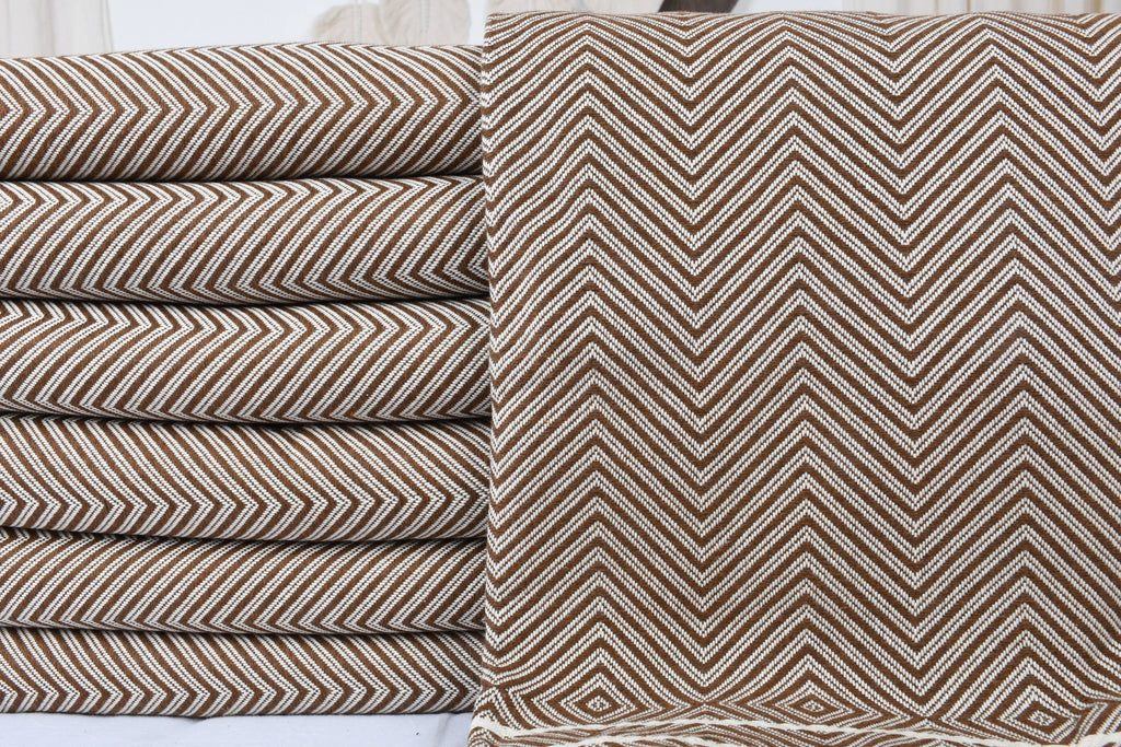 Wholesale Blankets, Cozy Diamond Blanket