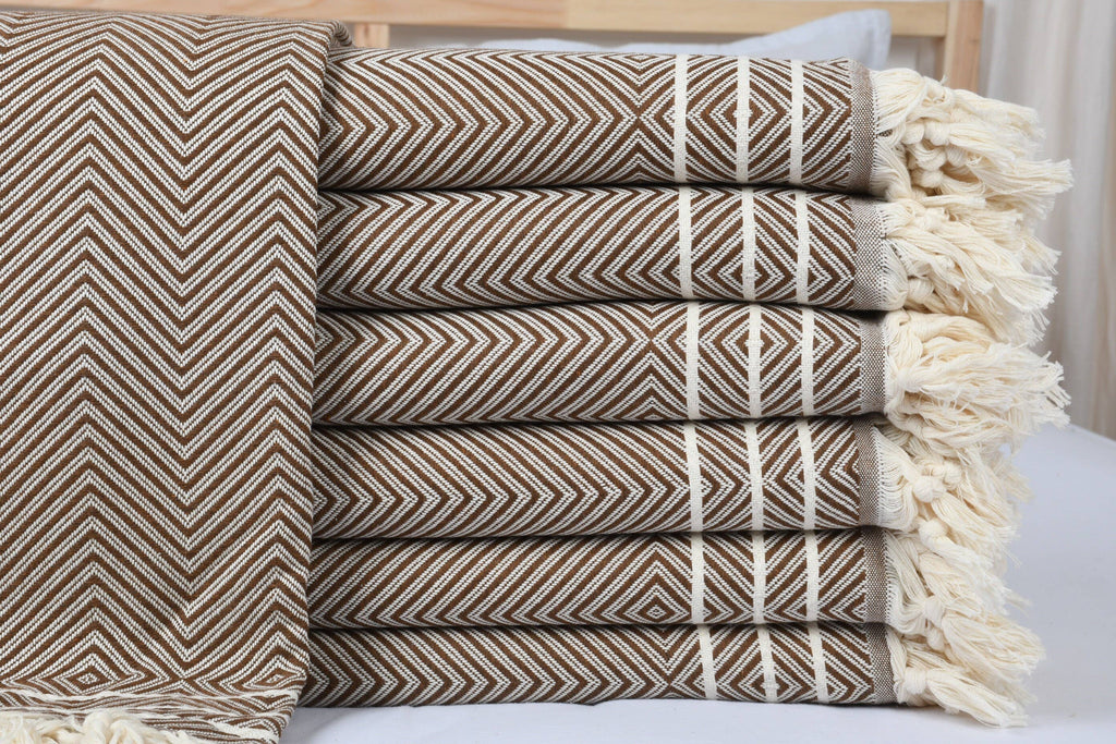 Wholesale Blankets, Cozy Diamond Blanket