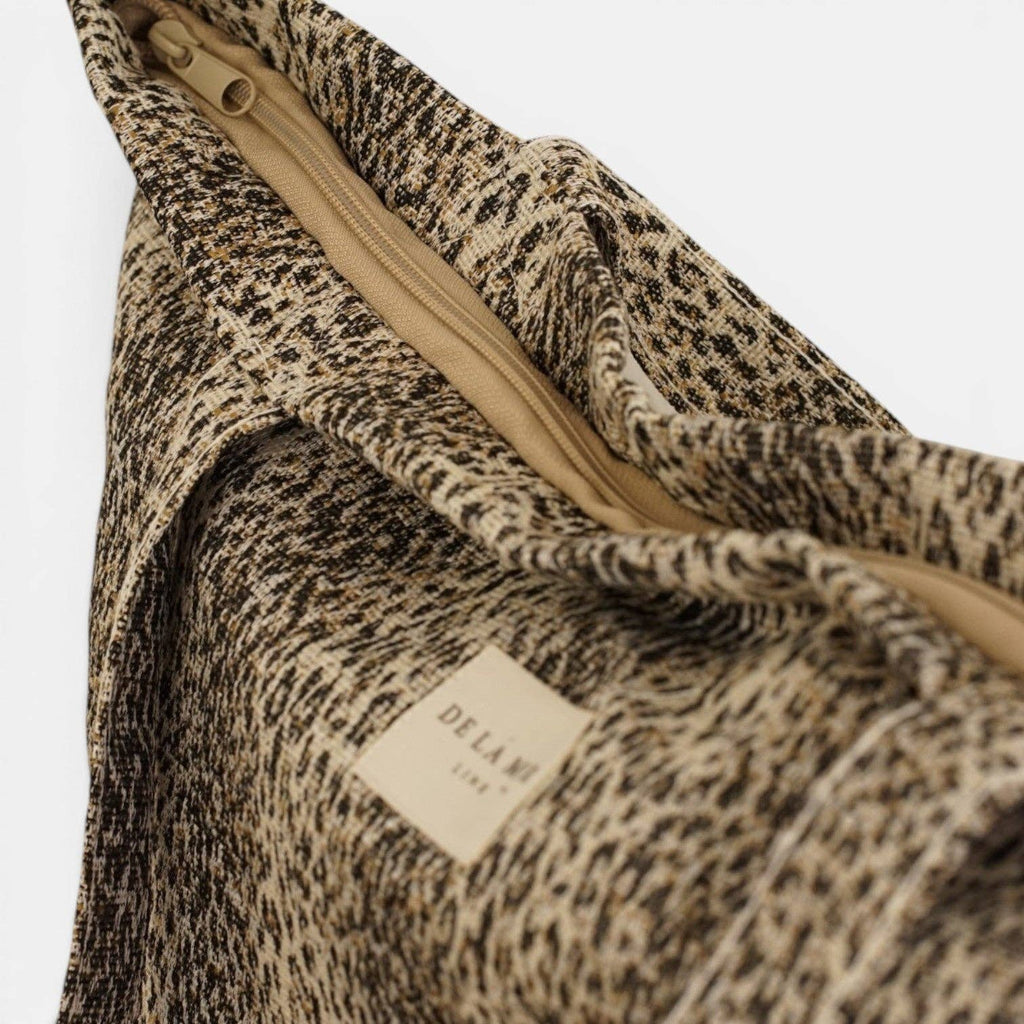Leopard Jacquard Large Zippered Tote Bag – Beige & Black (Leo)