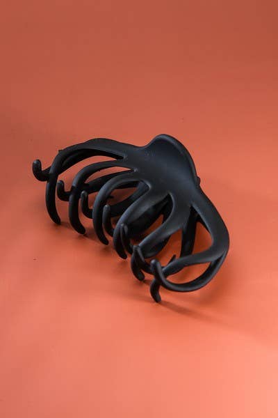 OVER SIZED SLICKED BACK HAIR CLAW CLIPS | 40H429